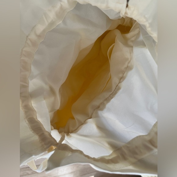 WOVEN Shell Fringe Detail Cross Body Bag Drawstring Closure Boho Vacation Chic - Picture 12 of 16